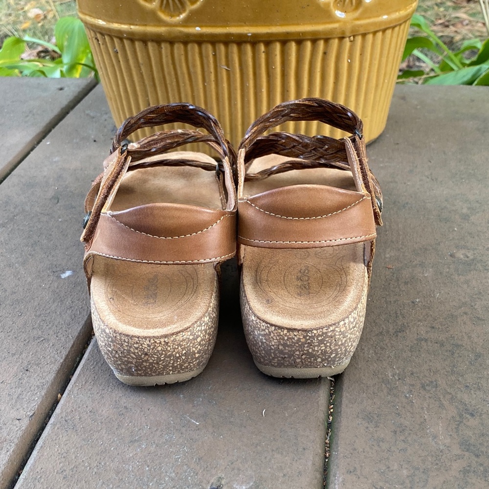 TAOS TRULIE Tan Braided Leather Sandal - Picture 3 of 10